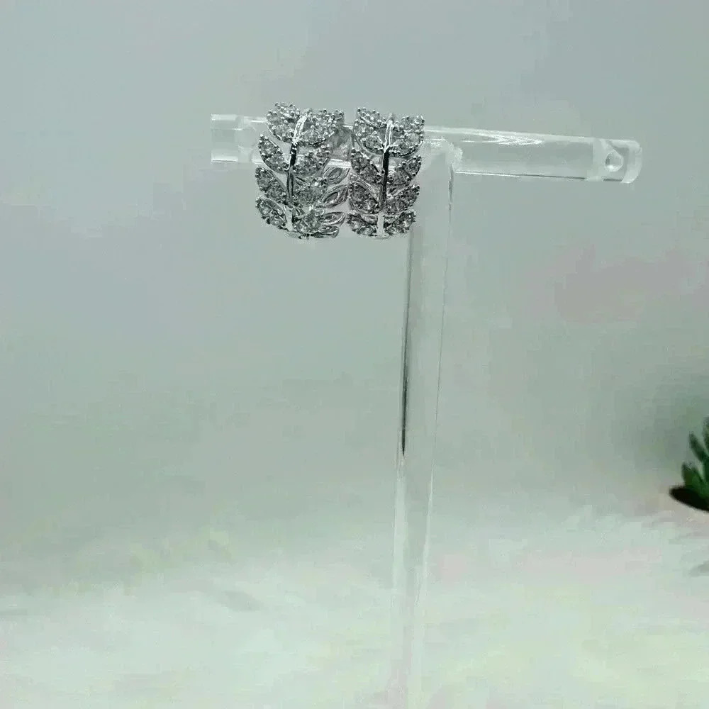 Zircon Olive Branch Leaf Small Hoop Earrings in Silver - Picture 3 of 5